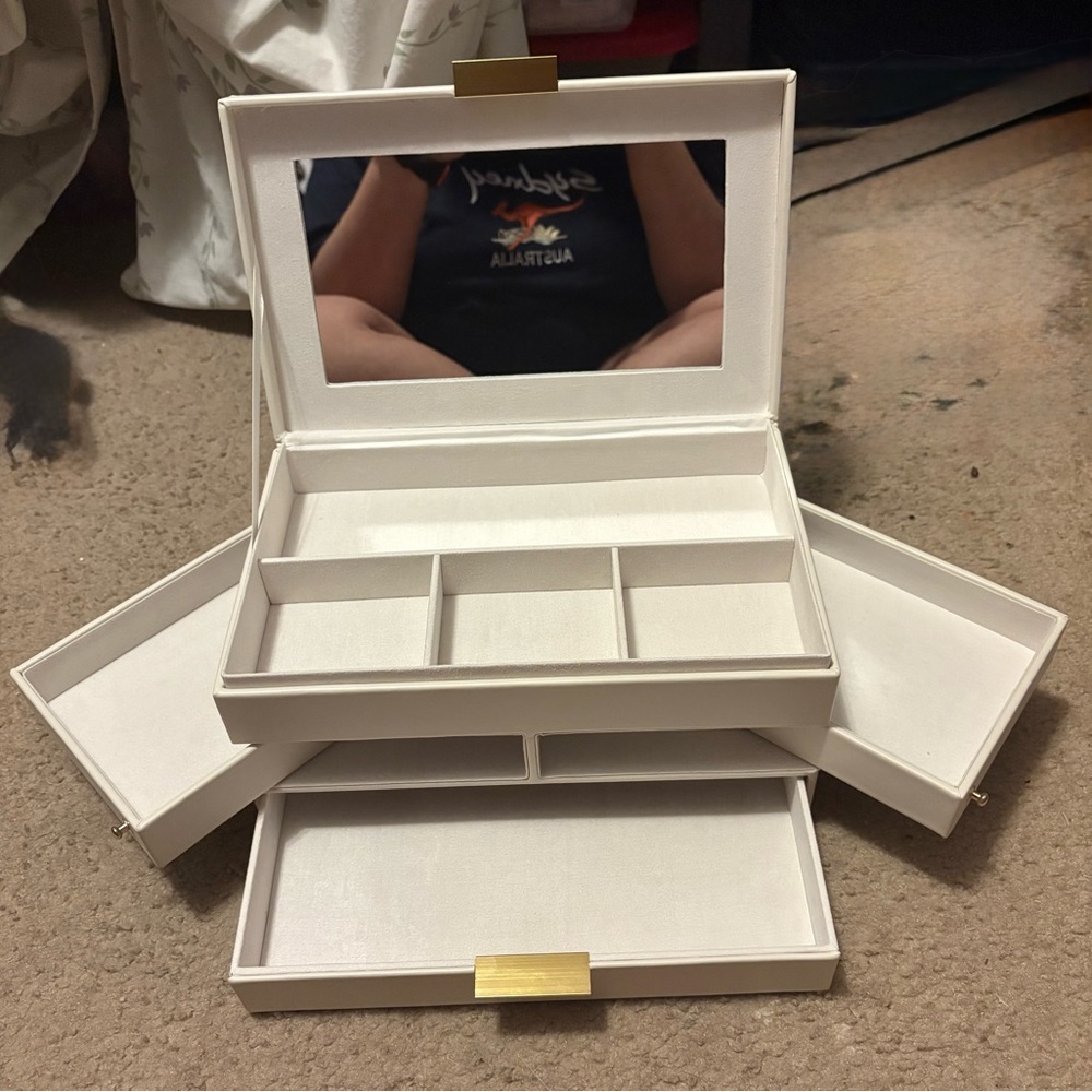 NWT large white/very light cream colored jewelry box with various compartments